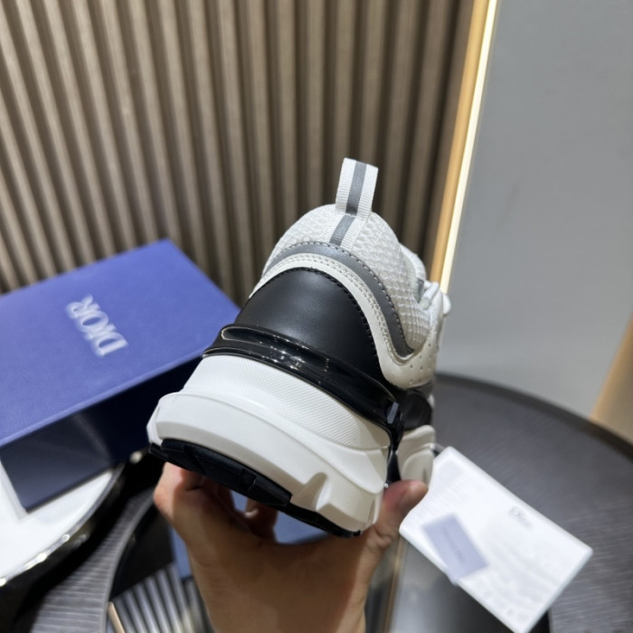 D1OR SNEAKERS B44 T00000247