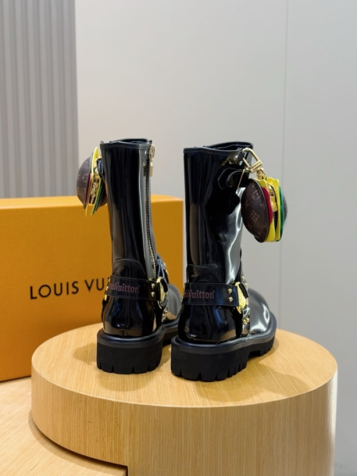 L&V BOOTS LV0000369
