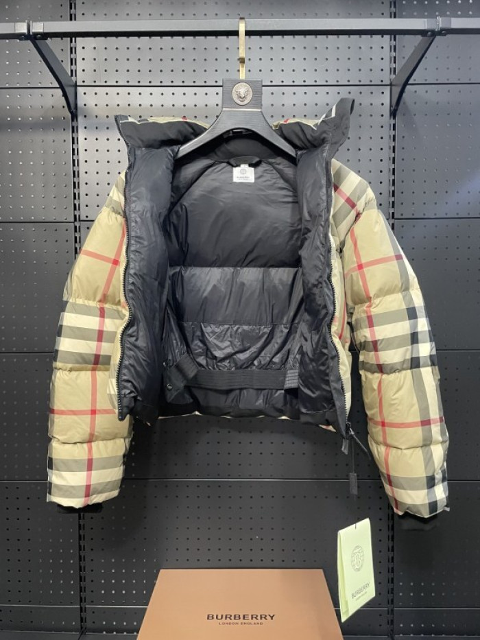 BURBER*Y Down Jacket 85