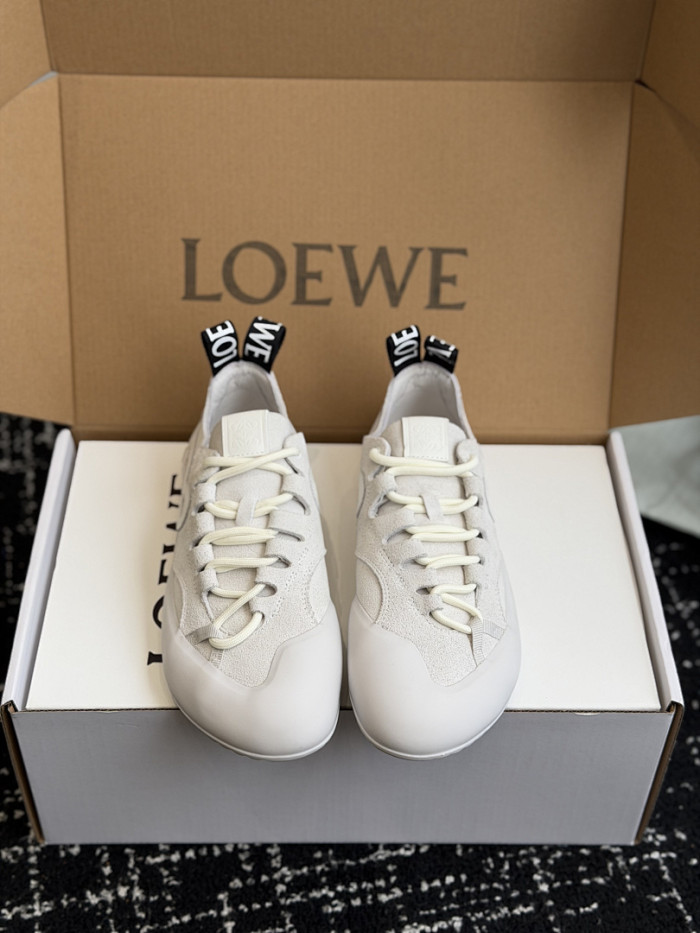 L0EWE Sneakers LW1000025