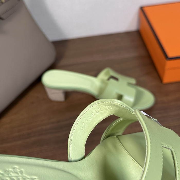 Herme* Sandal178