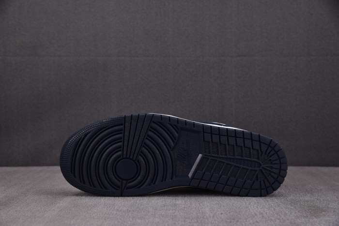 Air Jordan 1 Low SE "Obsidian Suede" IO7448-400