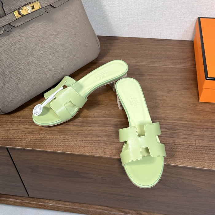 Herme* Sandal178