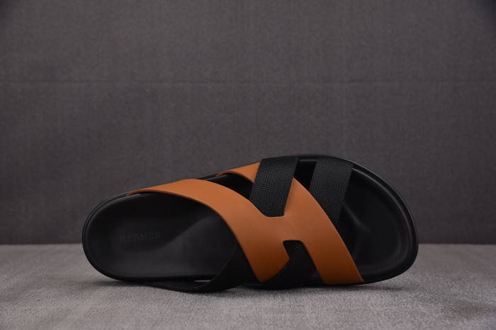 Herme* Sandal128