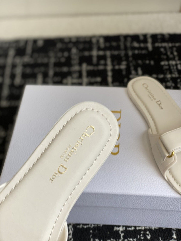Dio*r sandal 73