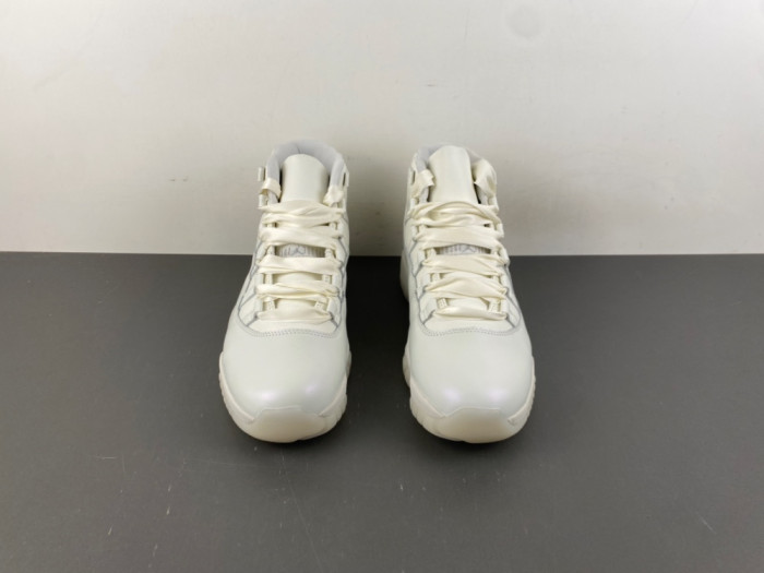 Air Jordan 11 "Pearl" AR0715-110