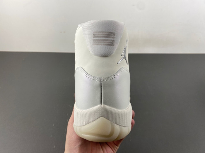Air Jordan 11 "Pearl" AR0715-110