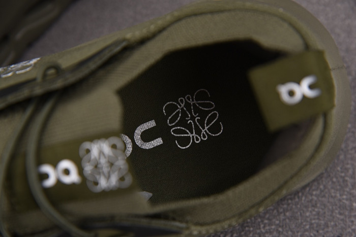 L0EWE Sneakers LW1000026