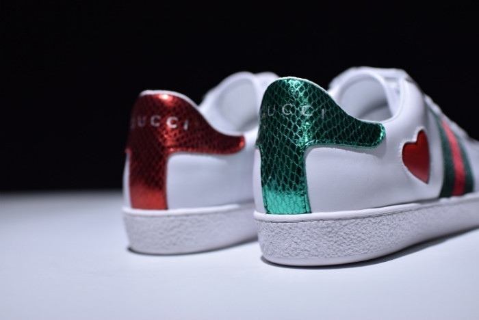 g*u*i ace embroidered low-top sneaker with red heart womens