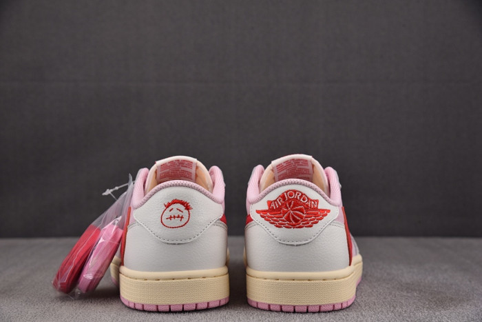 Travis Scott x Air Jordan 1 Low OG 