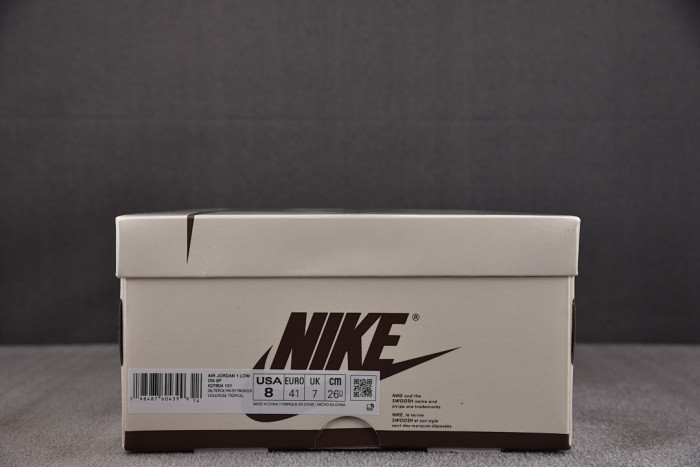 Travis Scott x Air Jordan 1 Low OG 