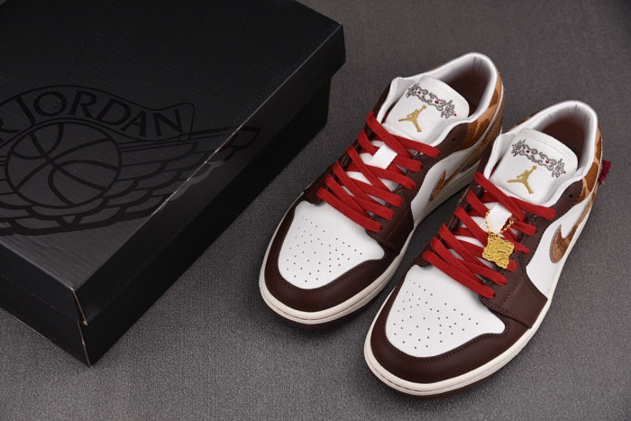 Nike Jordan 1 Low SE Year of the Horse IQ5321-121