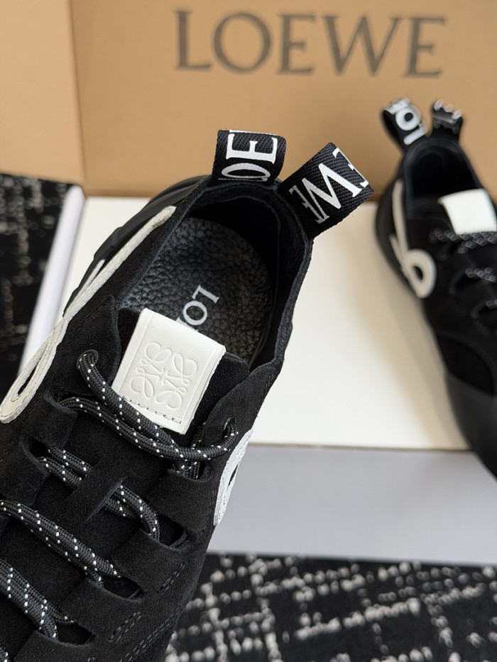 L0EWE Sneakers LW1000024