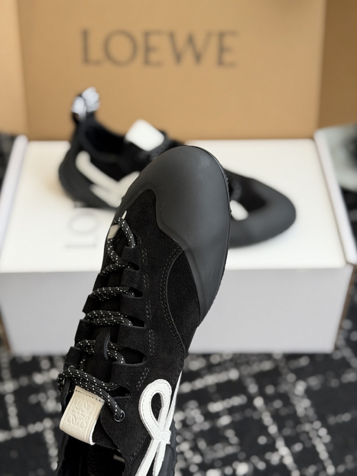 L0EWE Sneakers LW1000024