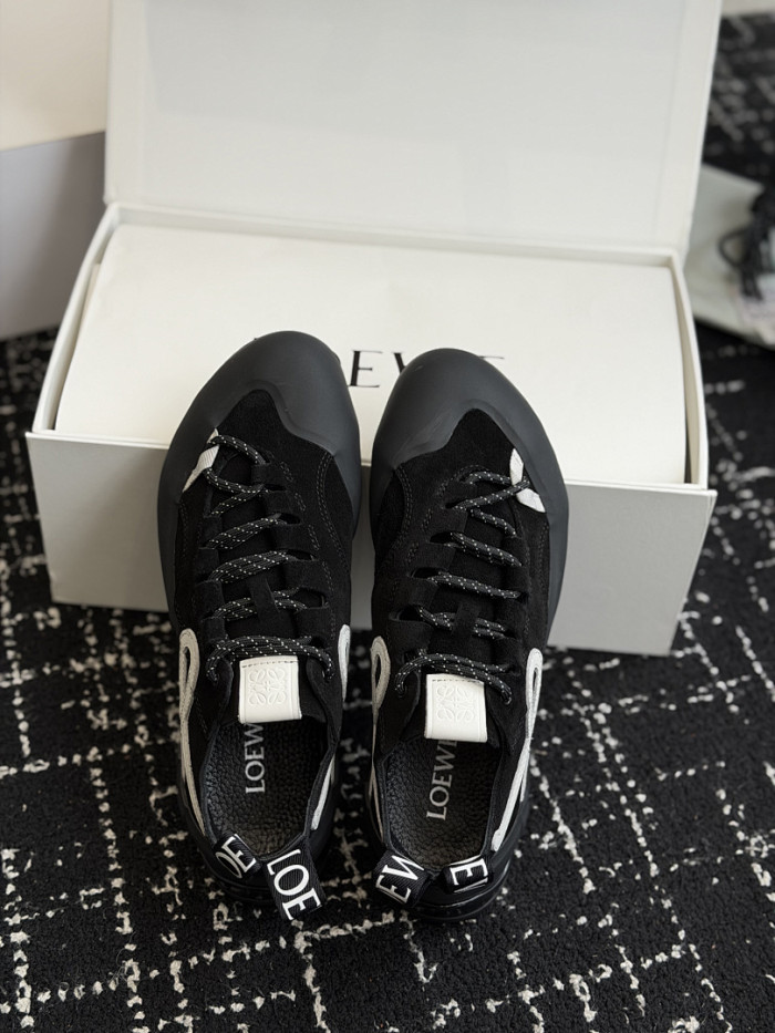 L0EWE Sneakers LW1000024