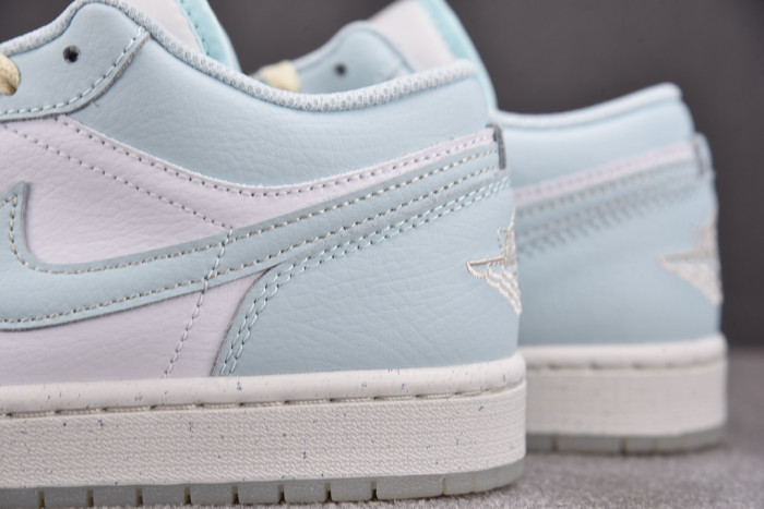 Air Jordan 1 Low SE Glacier Blue Summit White HJ5999-400