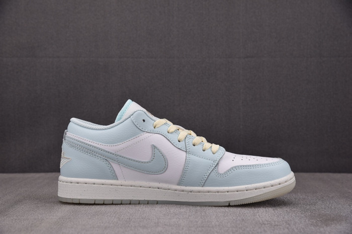 Air Jordan 1 Low SE Glacier Blue Summit White HJ5999-400