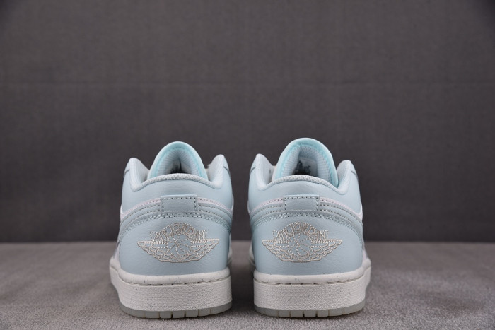 Air Jordan 1 Low SE Glacier Blue Summit White HJ5999-400