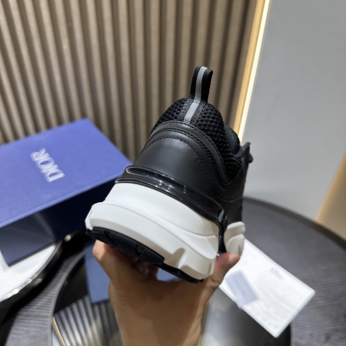 D1OR SNEAKERS B44 T00000250