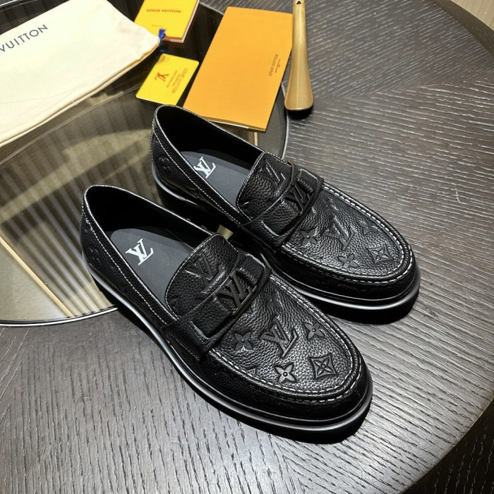 L&V Loafer LF000006