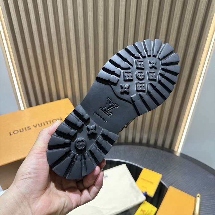 L&V Loafer LF000006