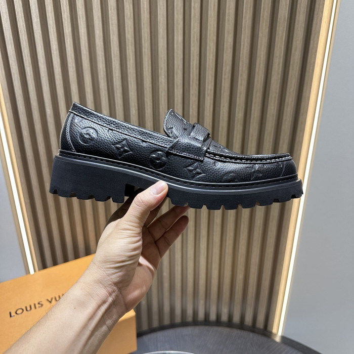 L&V Loafer LF000006
