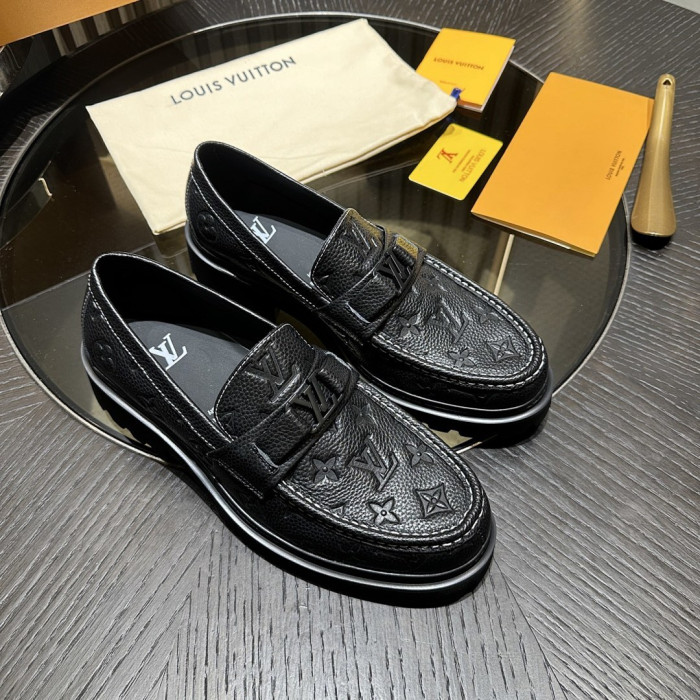 L&V Loafer LF000006