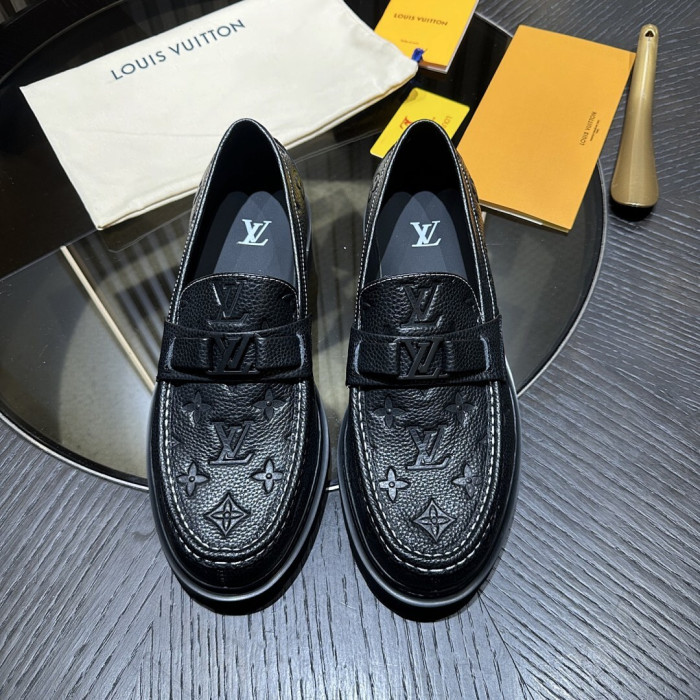 L&V Loafer LF000006