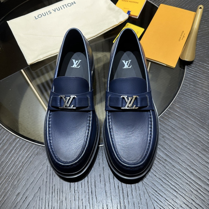 L&V Loafer LF000002