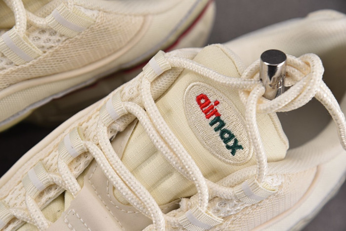 Nike Air Max 95 SP Undefeated Sail IB4453-100