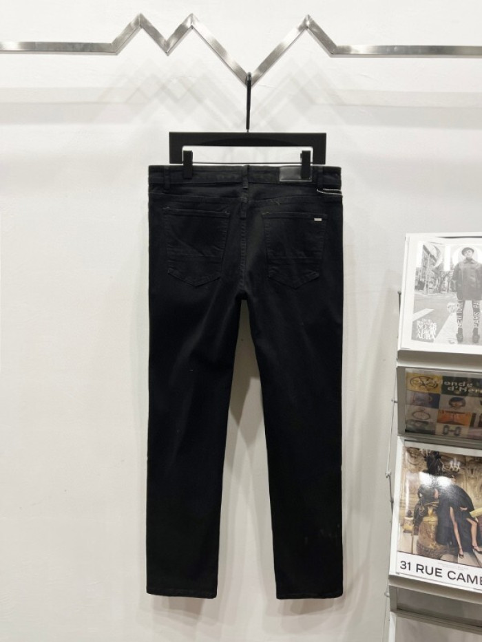Amiri Jeans AJ17