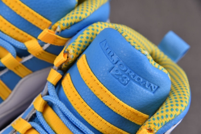 Air Jordan 10 OG “UNC” HJ6779-112