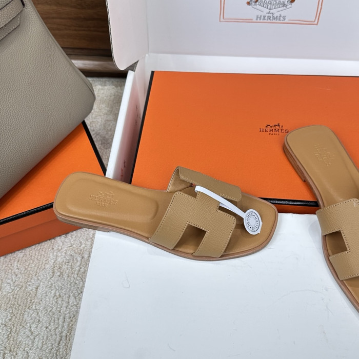 Herme* Sandal221