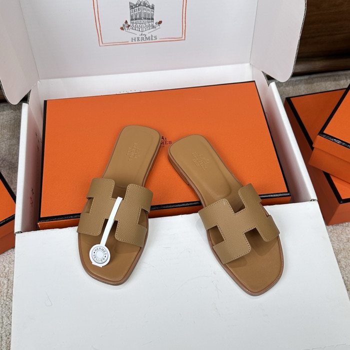 Herme* Sandal221
