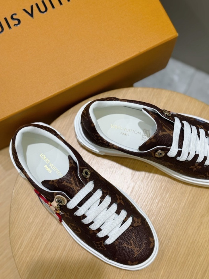 L&V snekaers L0000407