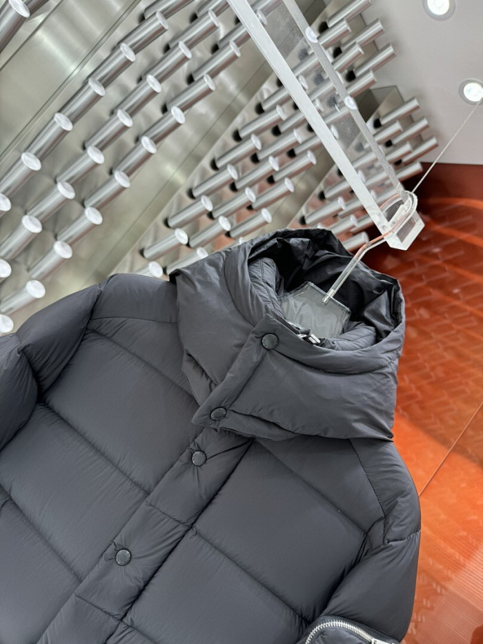Pra*a down jacket 4
