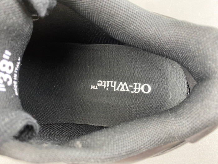 OFW Sneakers OW10056