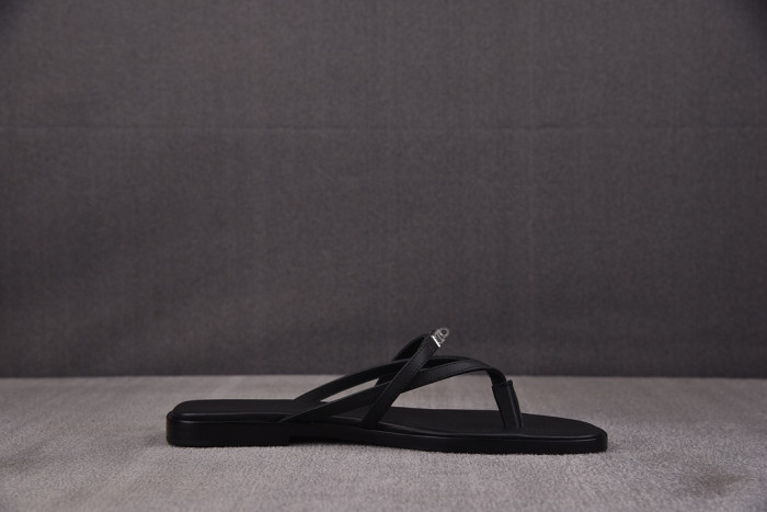 Herme* Sandal120
