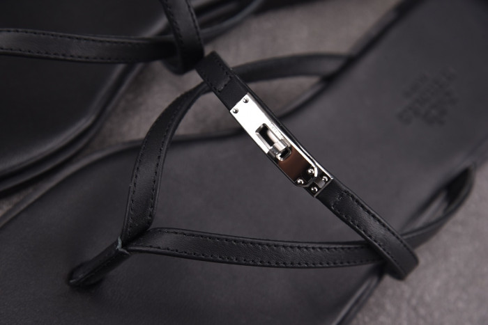 Herme* Sandal120