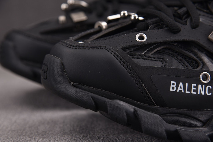 SNEAKER TRACK 4000231