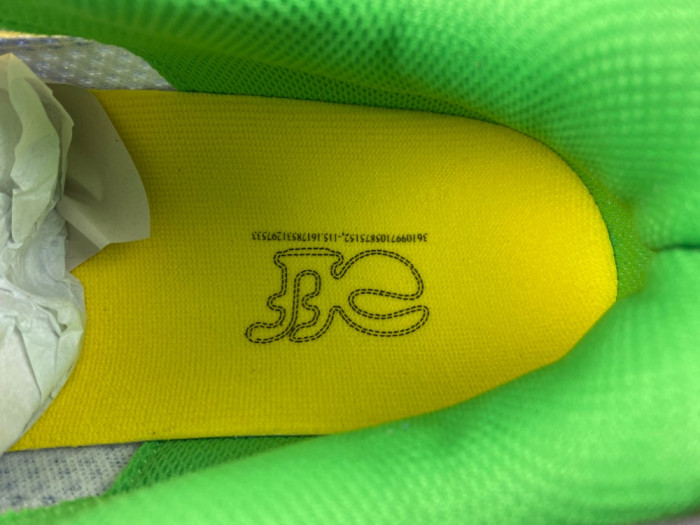 OFW Be Right Back BRB000019