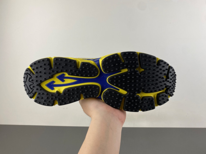 OFW Be Right Back BRB000019