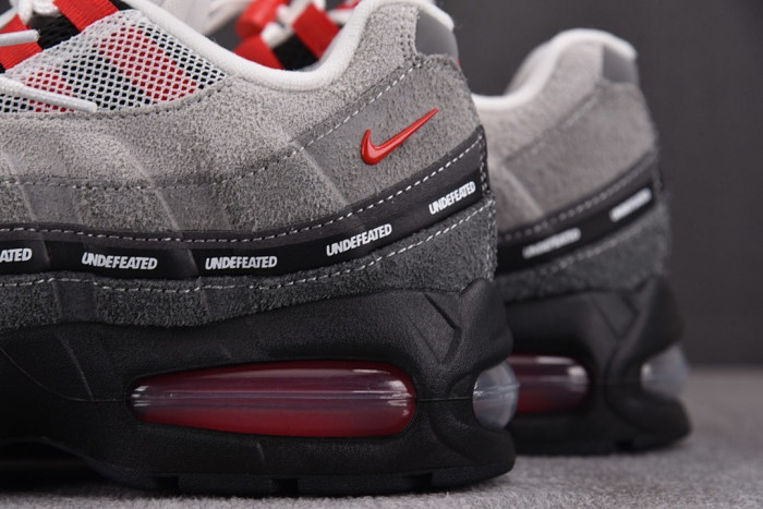Nike Air Max 95 SP Undefeated Geo Tokyo Bright Crimson IB4523-003