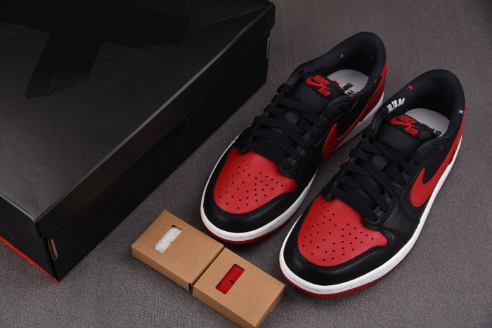 Air Jordan 1 Retro OG"Banned" IW6276-001