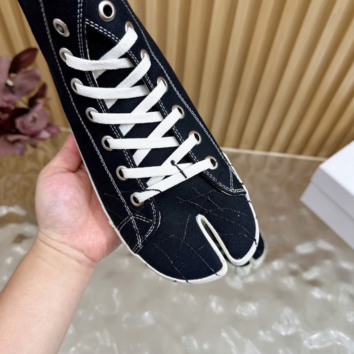 Maison Margiela Sneaker MM000118