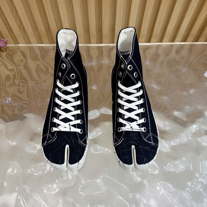 Maison Margiela Sneaker MM000118