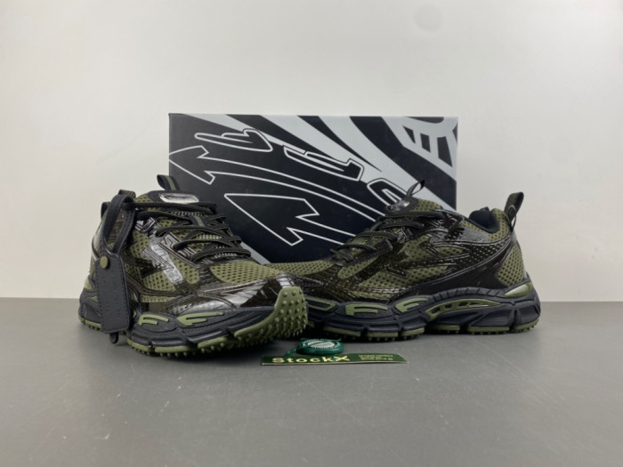 OFW Be Right Back BRB000020