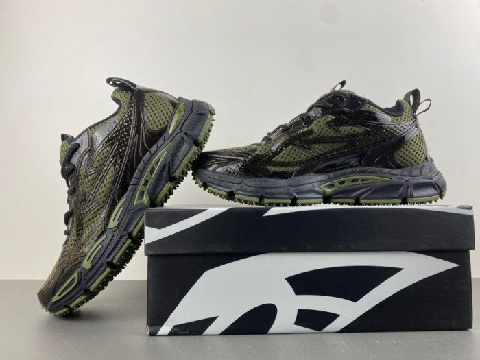 OFW Be Right Back BRB000020