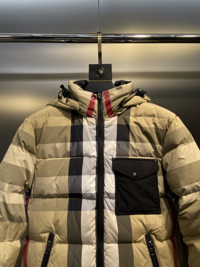 BURBER*Y Down Jacket 86