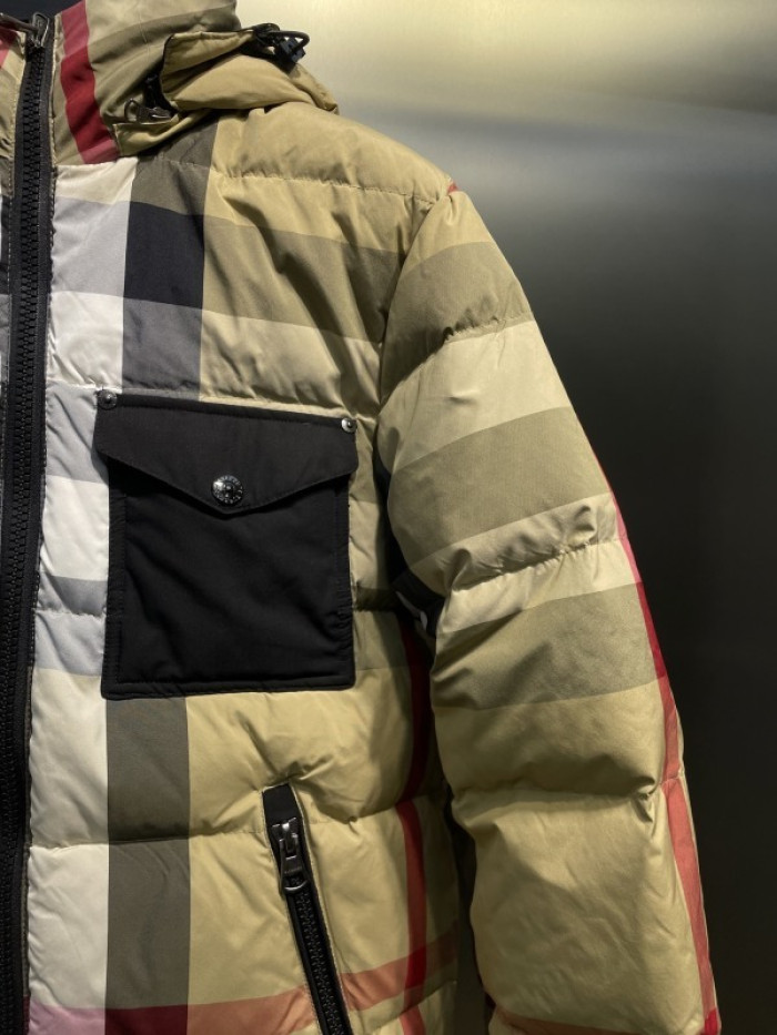 BURBER*Y Down Jacket 86